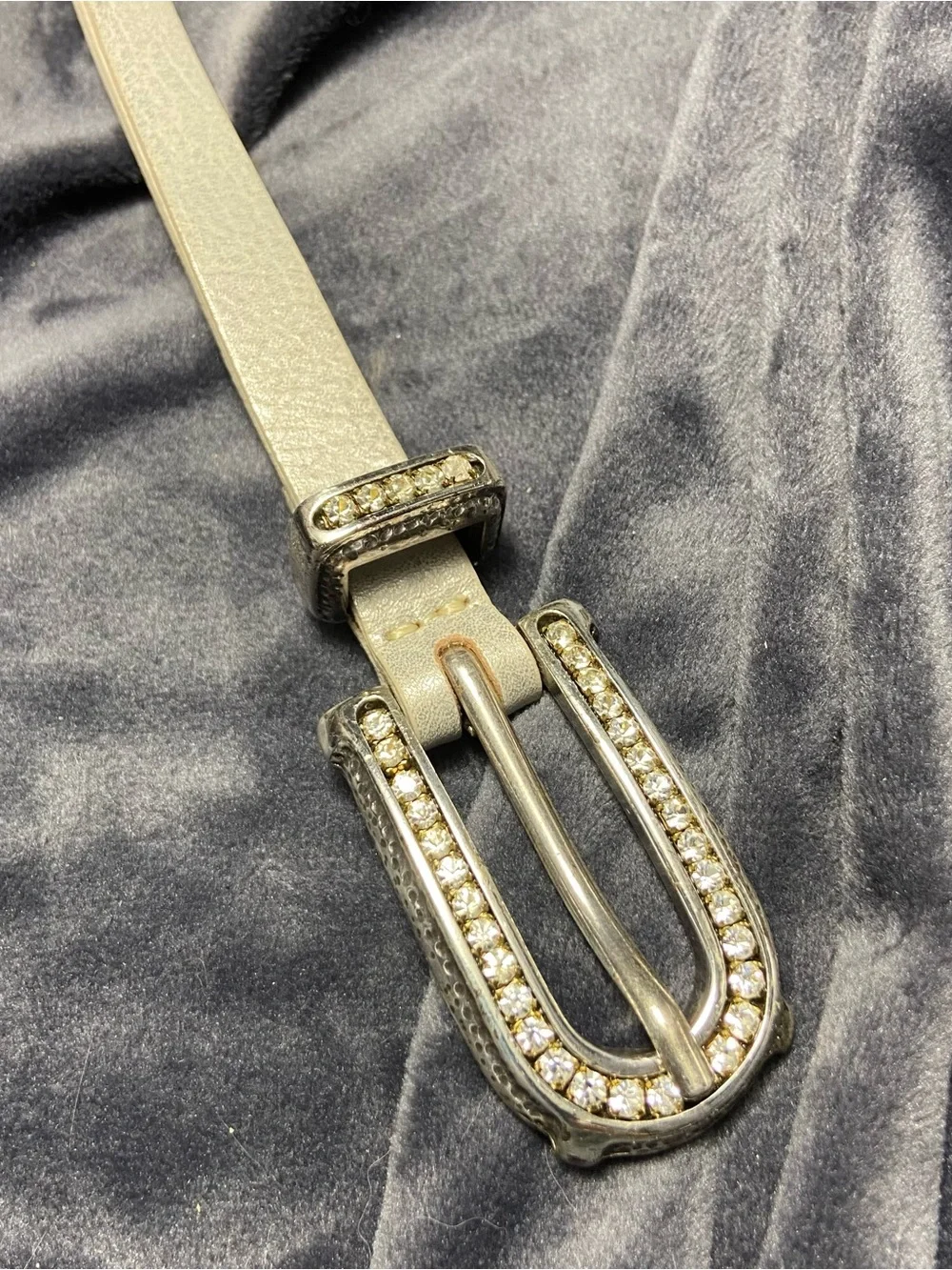 Streets Ahead Crystal Buckle Women's Slim Silver Leather Belt XS USA 52000